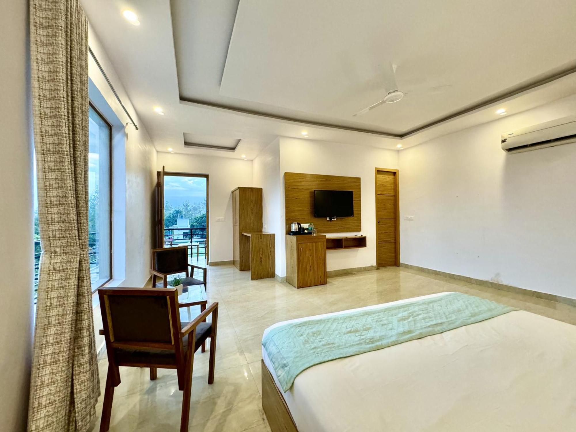 The White Oak Corbett Spa & Resort Rāmnagar Exterior photo