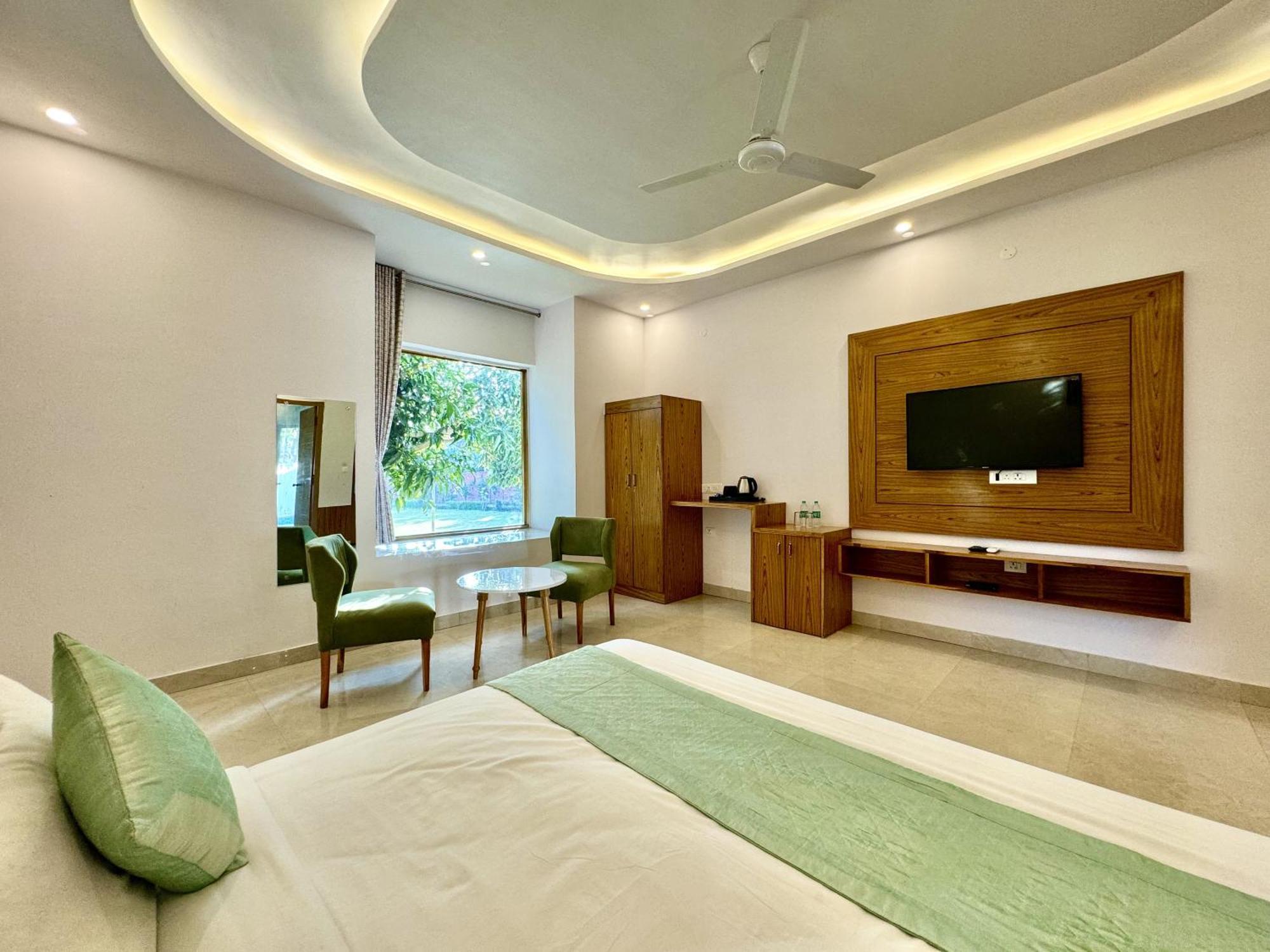 The White Oak Corbett Spa & Resort Rāmnagar Exterior photo