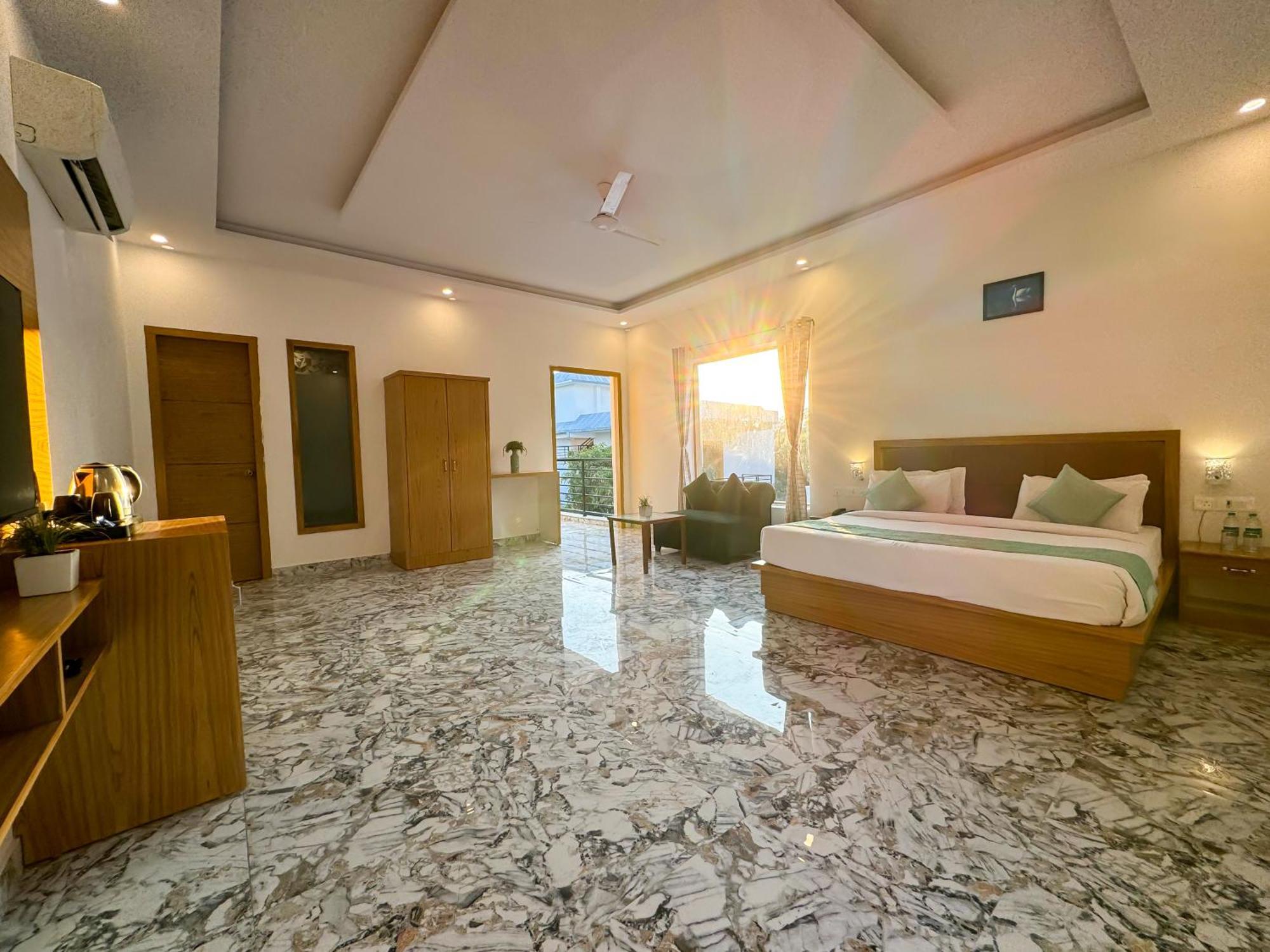 The White Oak Corbett Spa & Resort Rāmnagar Exterior photo