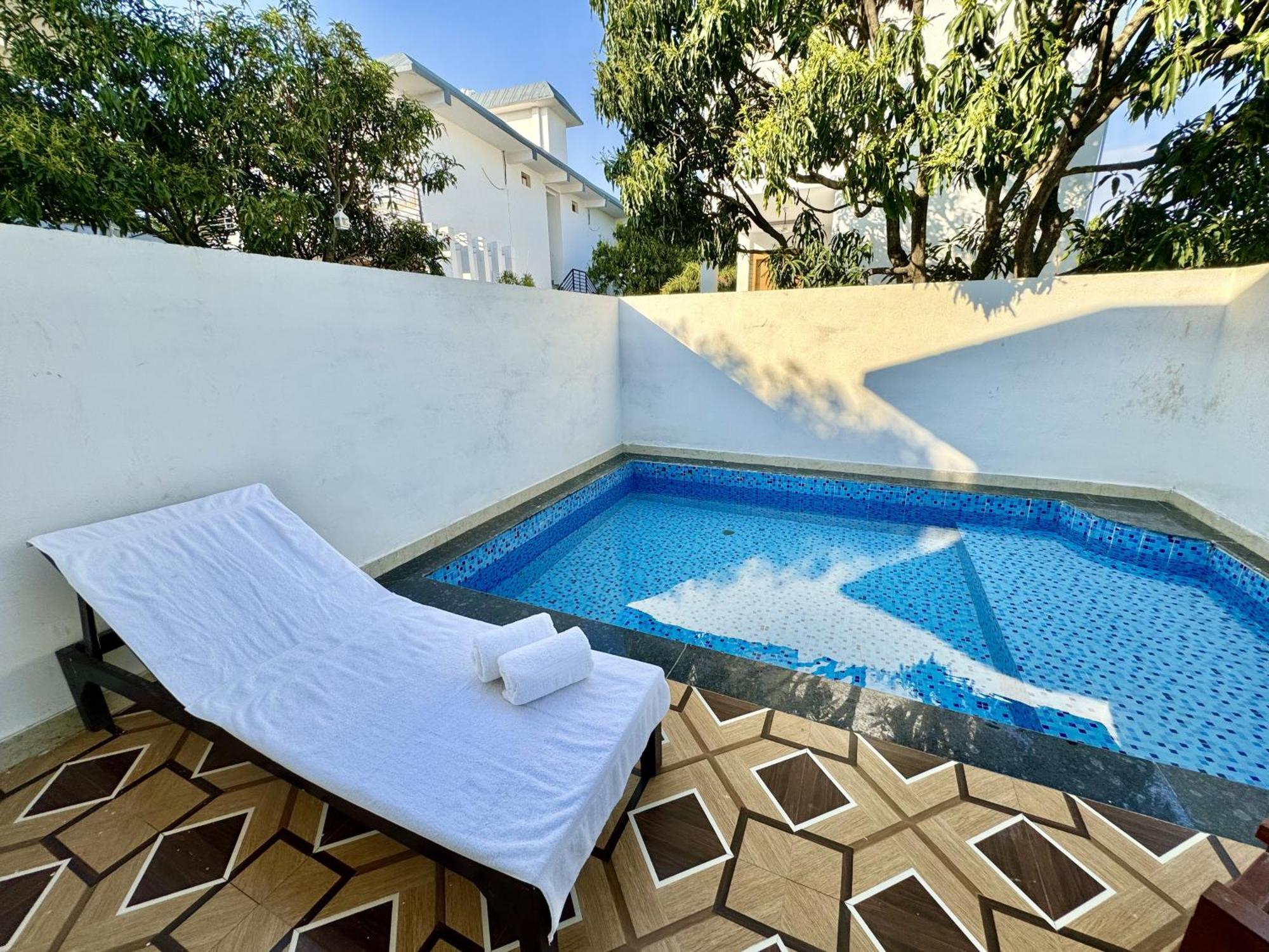 The White Oak Corbett Spa & Resort Rāmnagar Exterior photo
